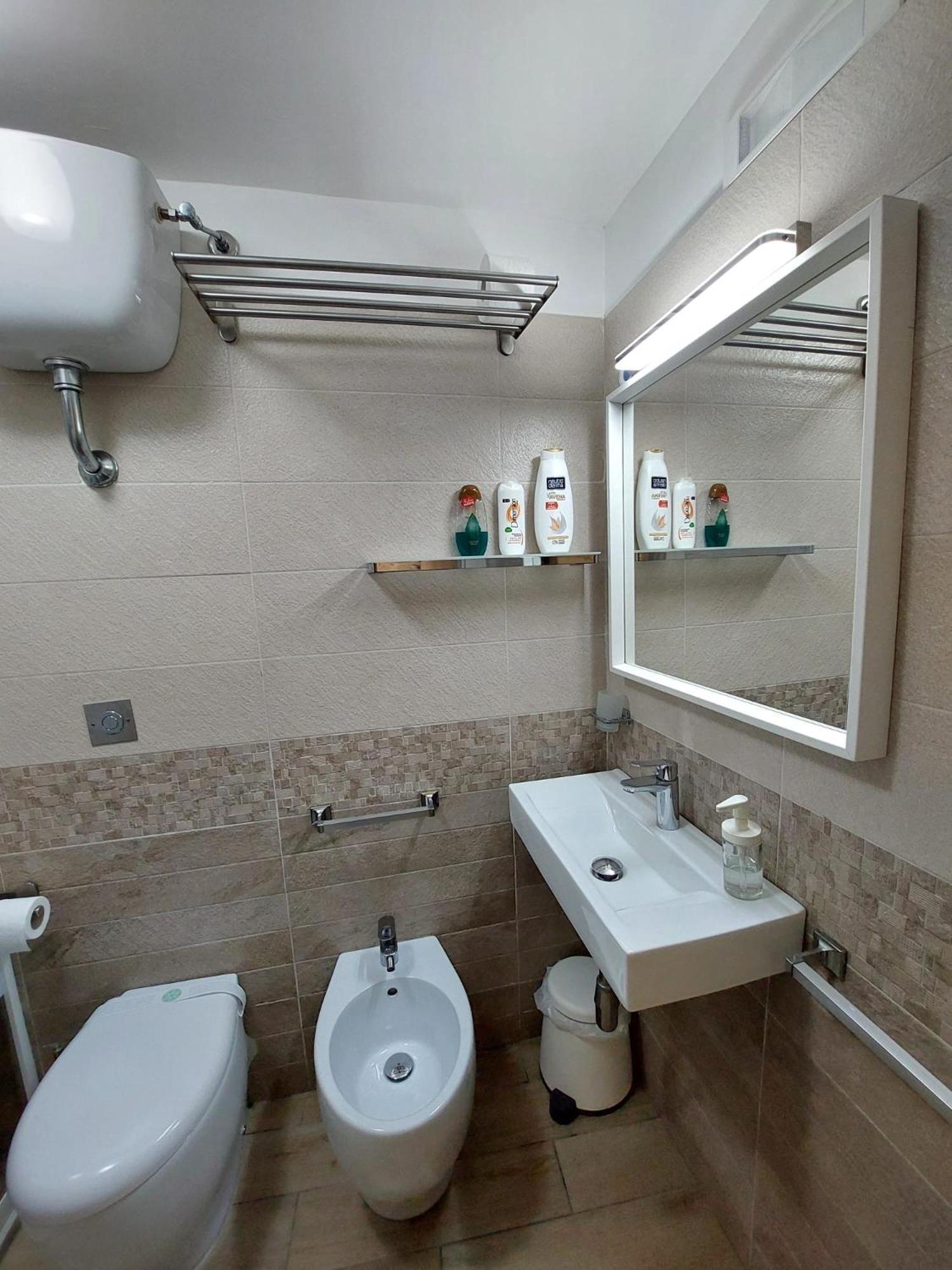 شقة Wonders House نابولي المظهر الخارجي الصورة